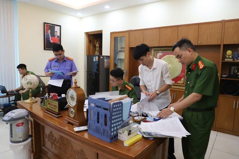 Bắt 3 lãnh đạo Công ty cổ phần Quản lý công trình đô thị Bắc Giang- Ảnh 1.