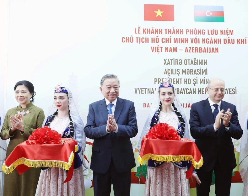Tổng Bí thư Tô Lâm dự lễ khánh thành Phòng Lưu niệm Chủ tịch Hồ Chí Minh với ngành dầu khí Việt Nam-Azerbaijan ảnh 1