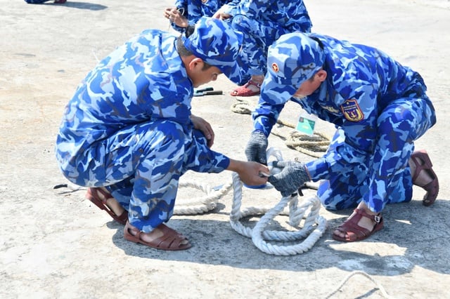 Hải đoàn 21 tổ chức thành công Hội thao thủy nghiệp cơ bản năm 2025- Ảnh 2.