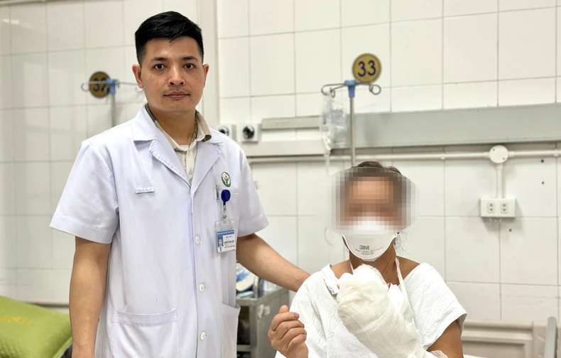 Mùa hè, cẩn trọng với tai nạn sinh hoạt do bị cuốn vào máy ép nước mía ảnh 1