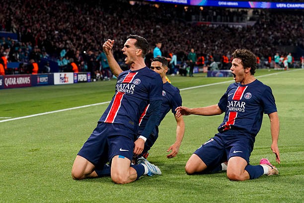 Trực tiếp PSG vs Arsenal 1-0 (H2): Raya đẩy 11m cho Pháo thủ ảnh 3