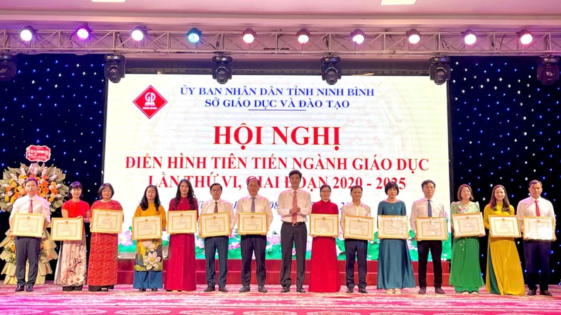 Giáo dục Ninh Bình - Từ điển hình tiên tiến đến bứt phá toàn diện ảnh 3