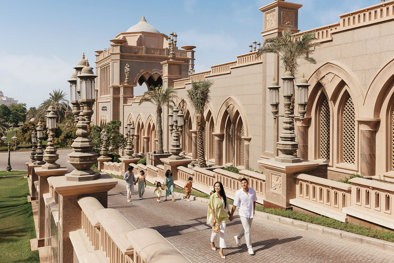 du-lich-abu-dhabi-7.png