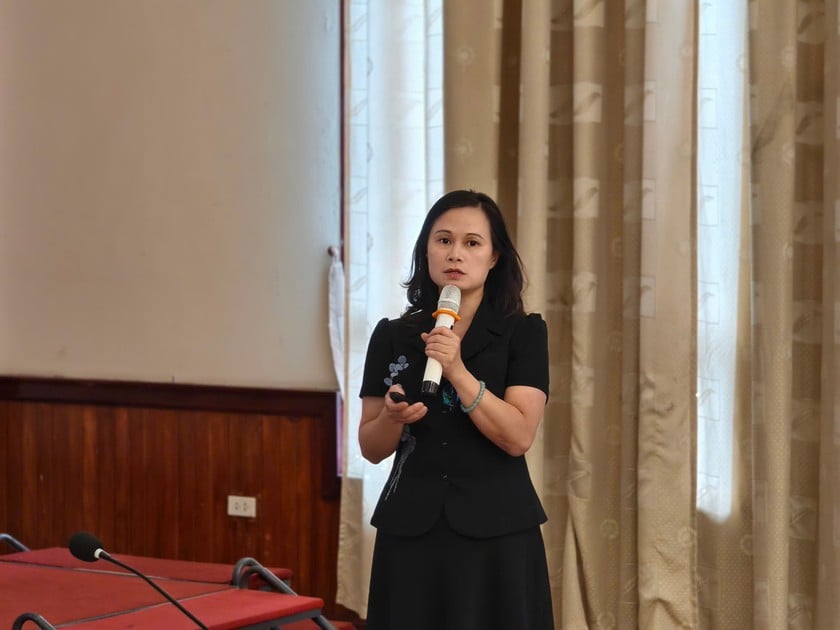 ThS. Nguyễn Thị Thu Hương - Phụ trách Phòng Nghiệp vụ, Quỹ Phòng, chống tác hại của thuốc lá chia sẻ về công tác truyền thông tại hội thảo