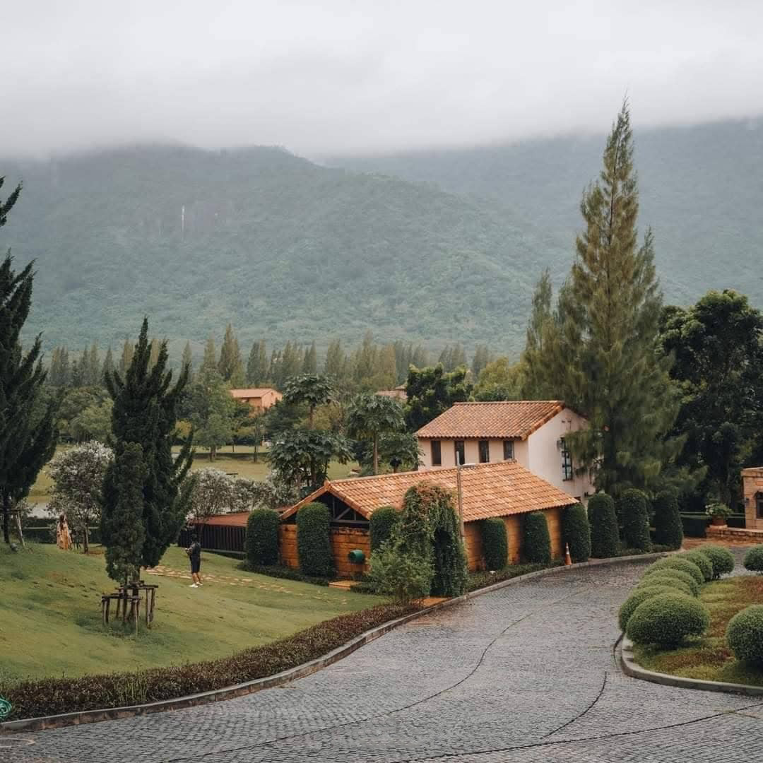 dia-diem-du-lich-khao-yai-thai-lan-6.png