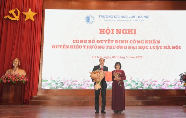 PGS Tô Văn Hoà được bổ nhiệm Quyền Hiệu trưởng Trường ĐH Luật Hà Nội- Ảnh 1.