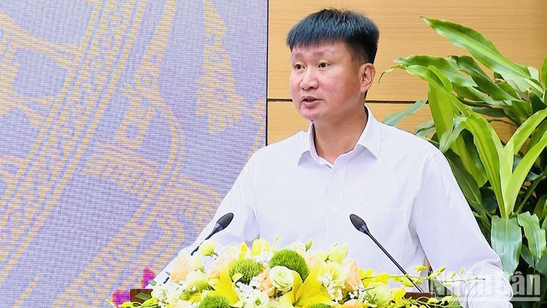 Đoàn công tác của Bộ Chính trị làm việc với Ban Thường vụ Tỉnh ủy Yên Bái và Lào Cai ảnh 2