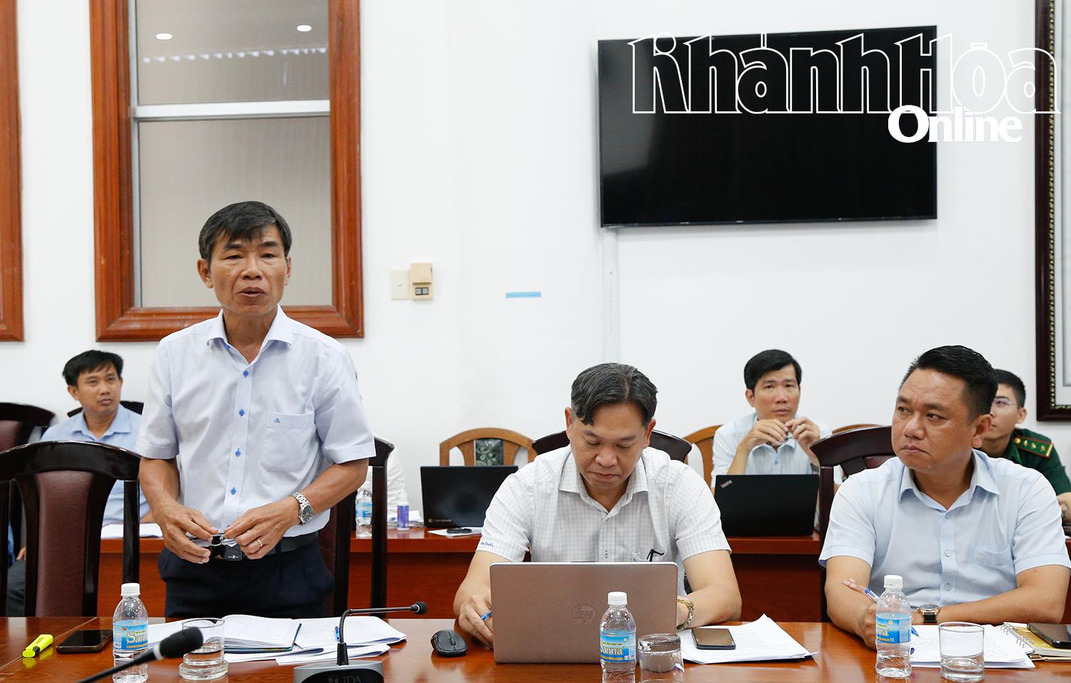Ông Nguyễn Trọng Chánh - Phó Giám đốc Sở Nông nghiệp và Môi trường báo cáo các kết quả nổi bật trong công tác chống khai thác IUU 4 tháng đầu năm nay 