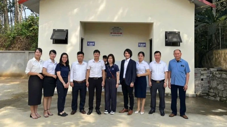 TVF hỗ trợ xây dựng, cải tạo nhà vệ sinh các trường học tại Yên Bái ảnh 2