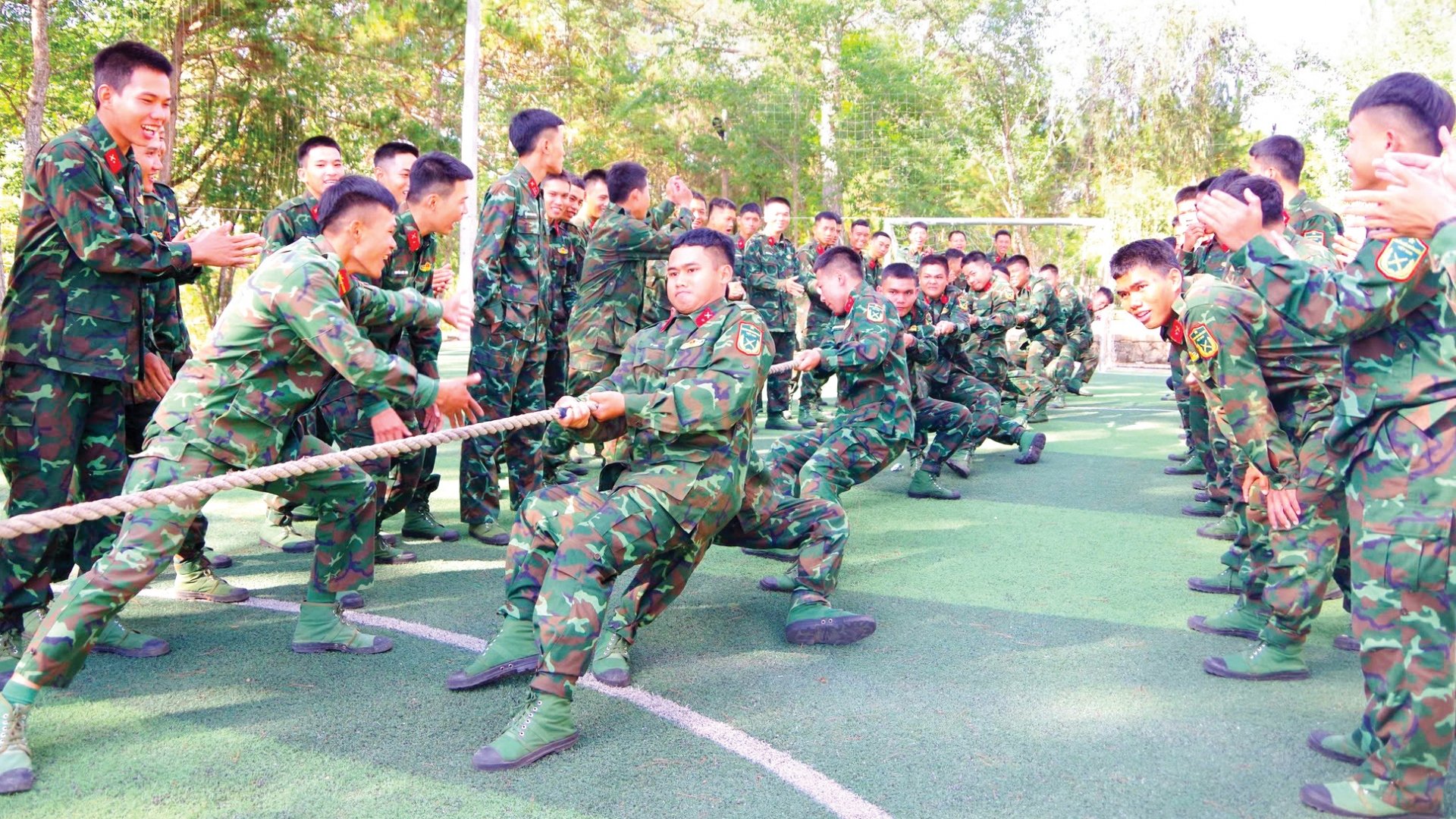 Các hoạt động giao lưu thể dục, thể thao giữa các cơ sở đoàn
trong Học viện được tổ chức sôi nổi