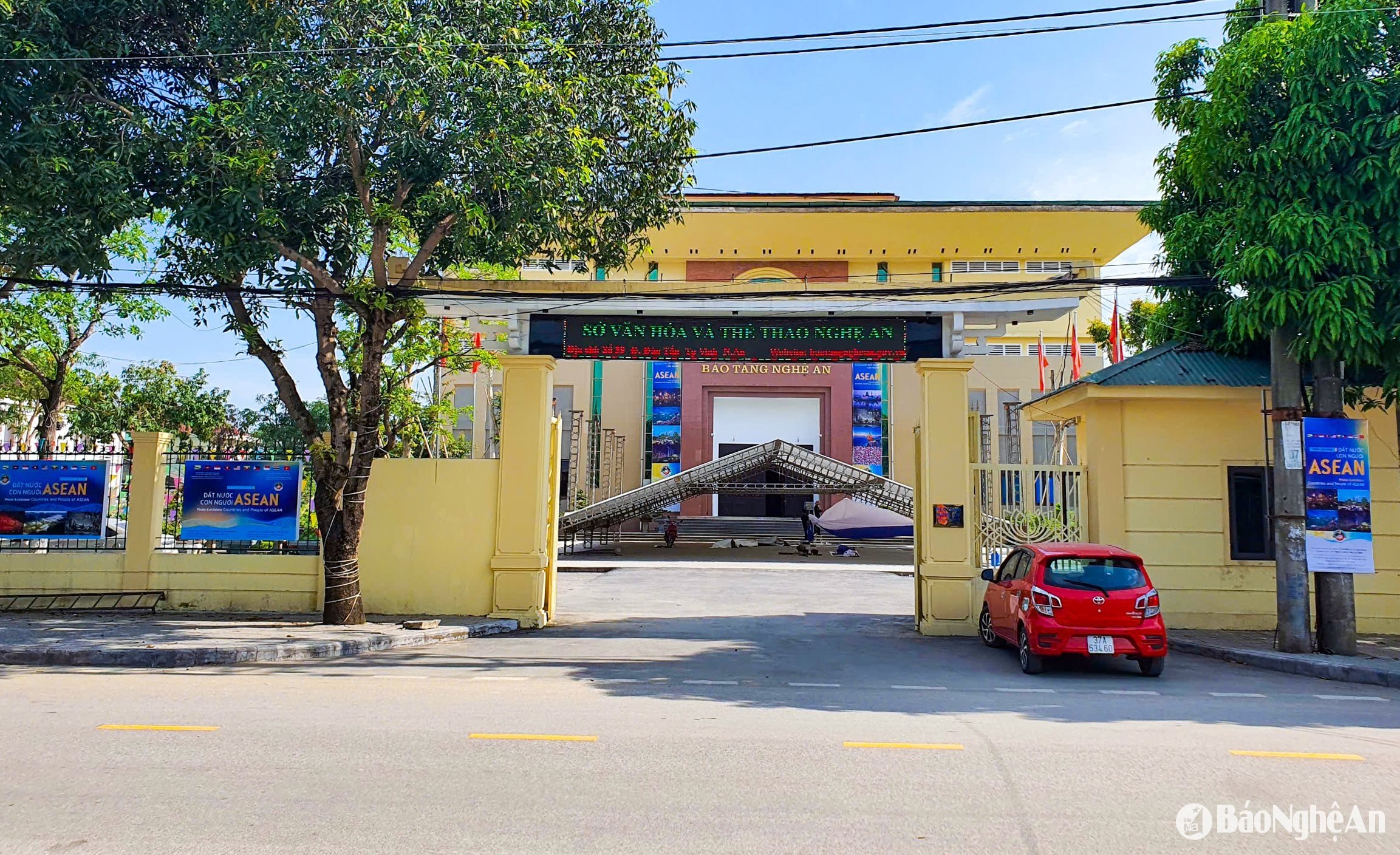 Bảo tàng Nghệ An