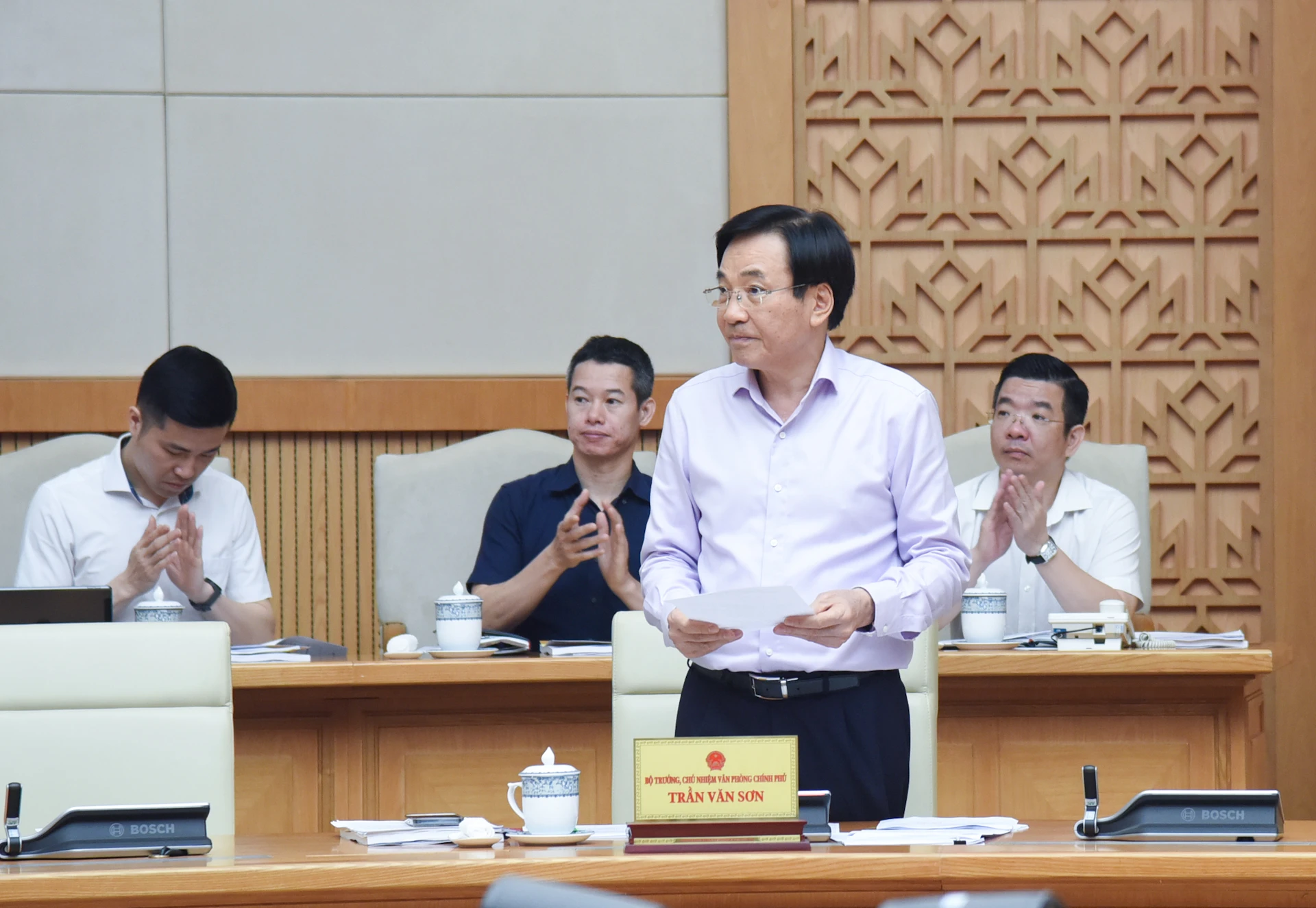 [Ảnh] Thủ tướng Phạm Minh Chính chủ trì cuộc họp Chính phủ chuyên đề về việc sắp xếp đơn vị hành chính các cấp ảnh 4