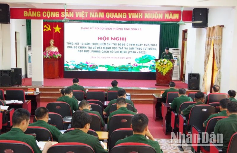 Bộ đội Biên phòng Sơn La tổng kết 10 năm thực hiện Chỉ thị số 05 ảnh 3