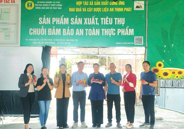 Hội LHPN tỉnh Hưng Yên đồng hành, hỗ trợ các mô hình sản xuất nông nghiệp sạch  - Ảnh 1.