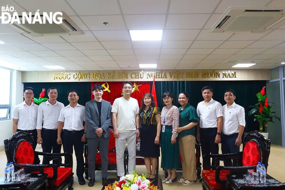 Cảng hàng không quốc tế Đà Nẵng đón đoàn công tác của Hãng hàng không Parata Air (Hàn Quốc)  