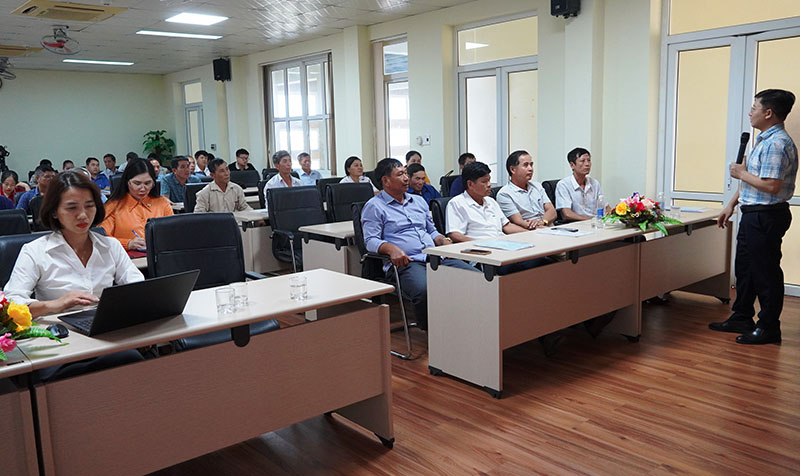 Các học viên tham gia lớp tập huấn.