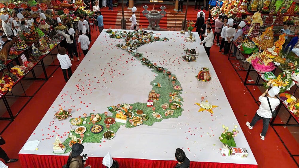 Culinary heritage of three regions converges to offer to Prince Lang Lieu