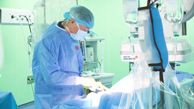 ការឈឺចាប់ Epigastric គិតថាជាជំងឺក្រពះ ដោយស្មានមិនដល់ វាគឺជាជំងឺដាច់សរសៃឈាមខួរក្បាលស្រួចស្រាវ - រូបថត ១.
