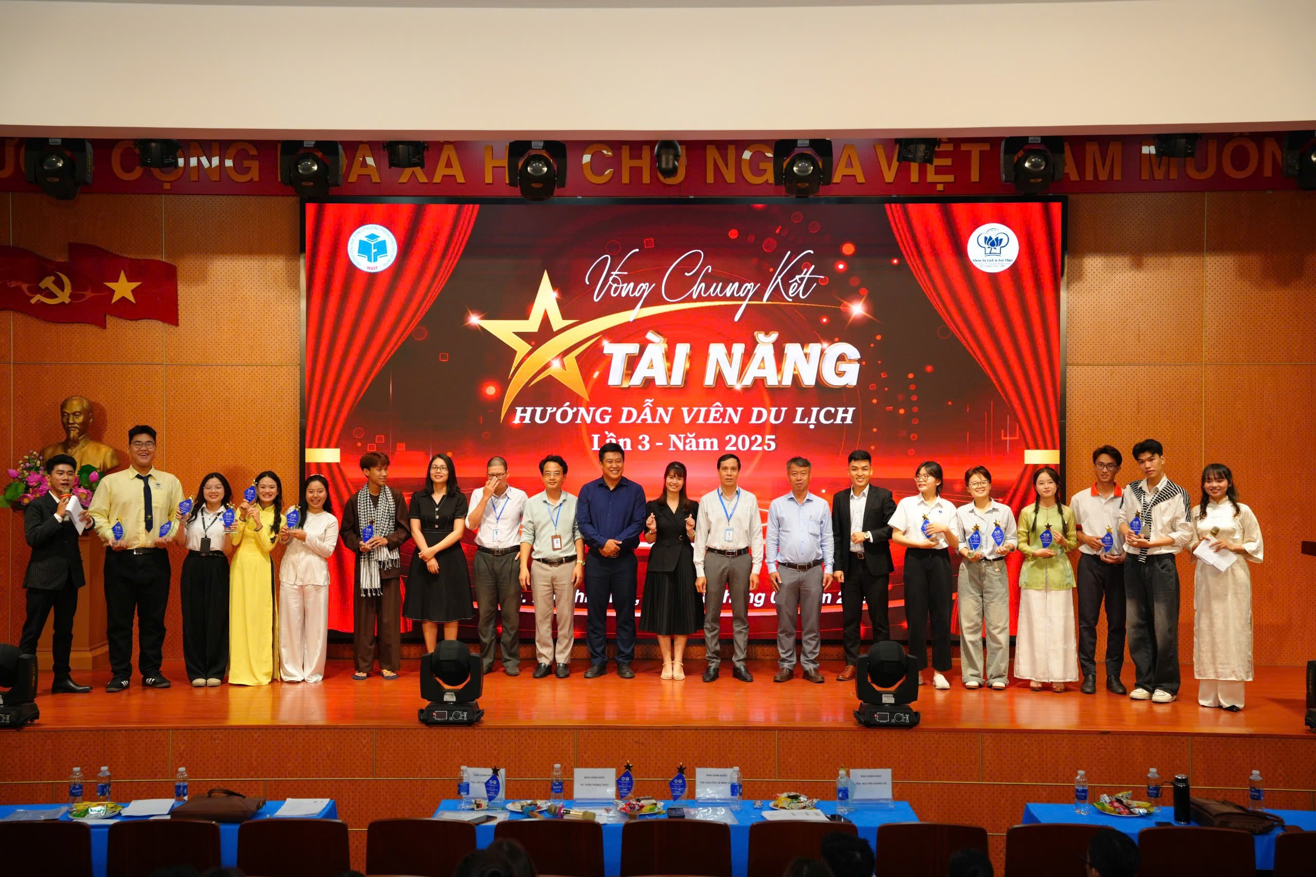 Hướng dẫn viên du lịch tài năng năm 2025 Trường ĐH Công Thương TP.HCM: Sân chơi thú vị- Ảnh 3.