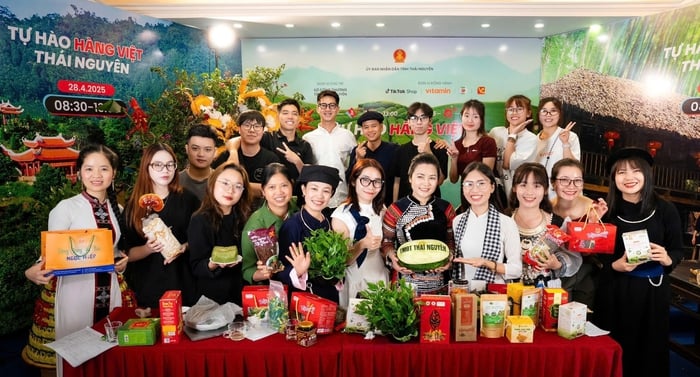 Thái Nguyên đồng hành cùng doanh nghiệp đổi mới sáng tạo, đưa sản phẩm lên sàn thương mại điện tử- Ảnh 1.