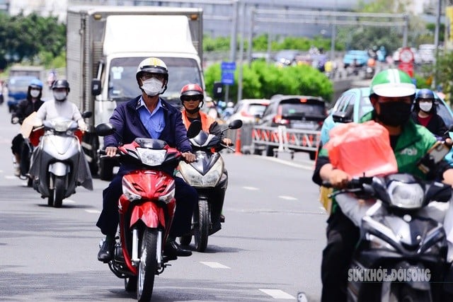 Miền Bắc, miền Trung nắng nóng bỏng rát. Ảnh: Tuấn Anh