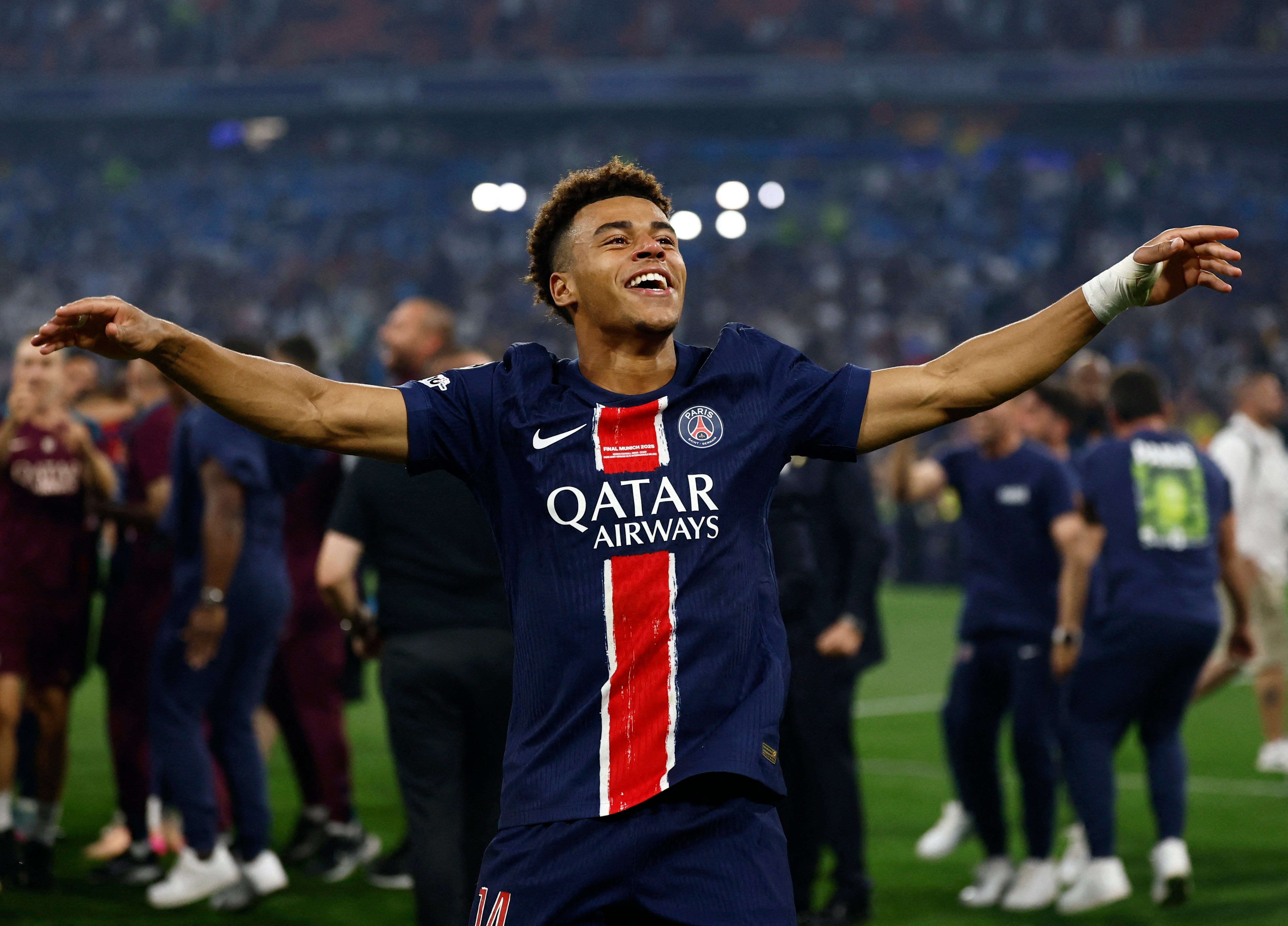 PSG anh 1