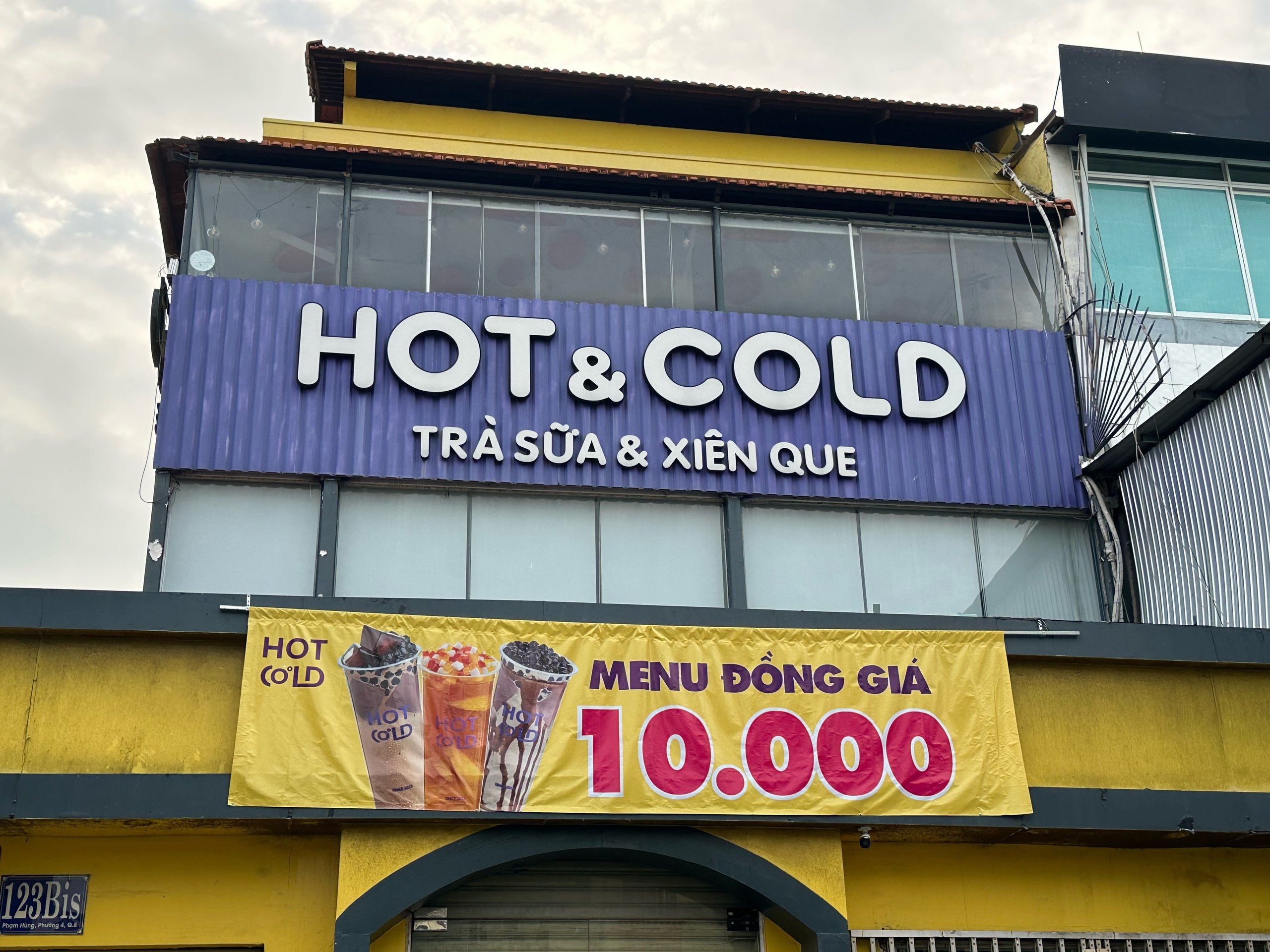 Quán trà sữa nổi tiếng TP.HCM vừa thông báo đóng cửa toàn hệ thống, khách quen 'sốc' - Ảnh 3.