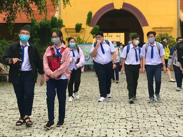 Tuyển sinh lớp 10 ở Cần Thơ: 15 trường có tỉ lệ chọi cao - Ảnh 1.