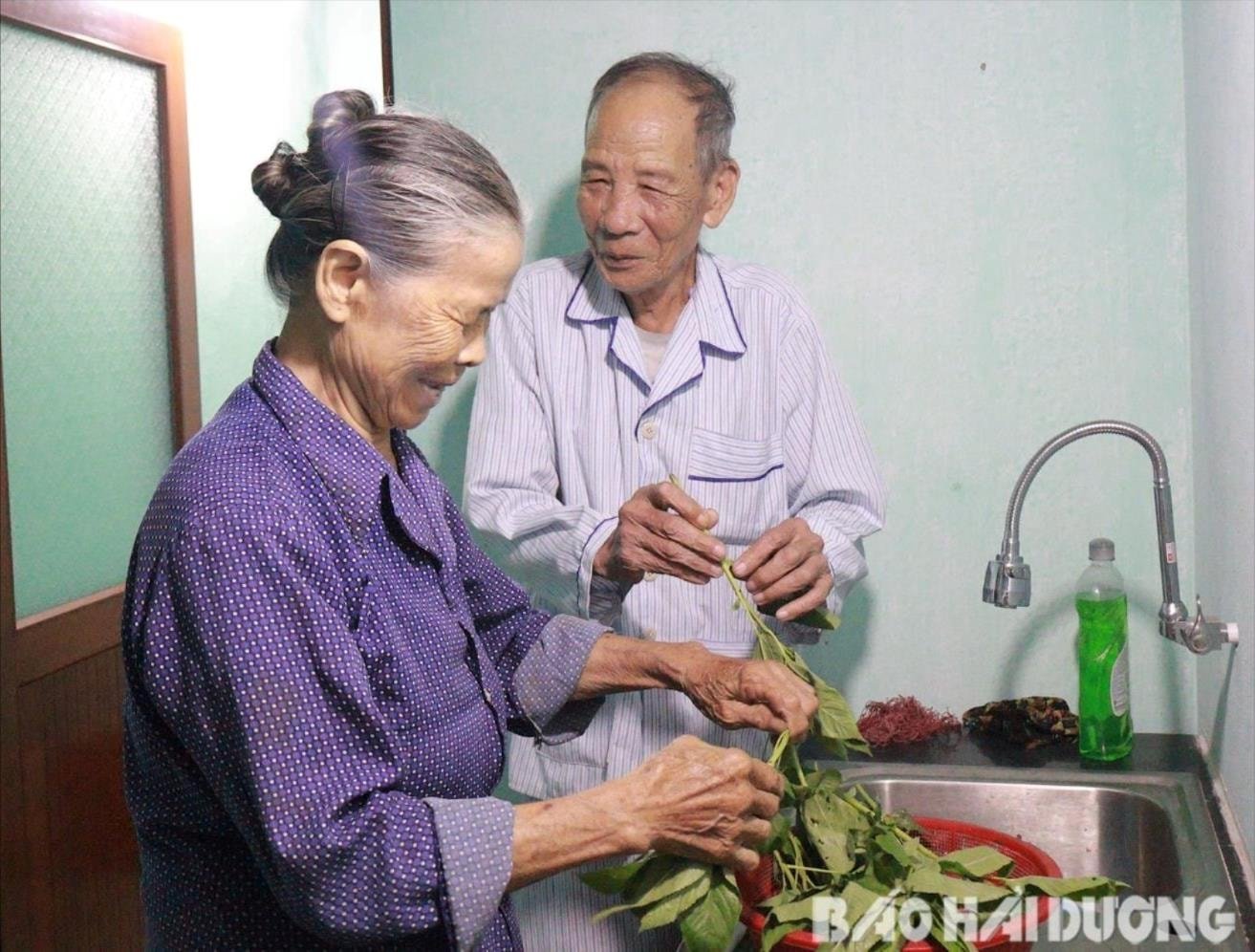 មនុស្សចាស់-1-.jpg