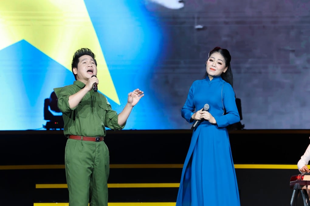 Tam ca nhạc đỏ mặc áo lính, hát ngợi ca đất nước - 2