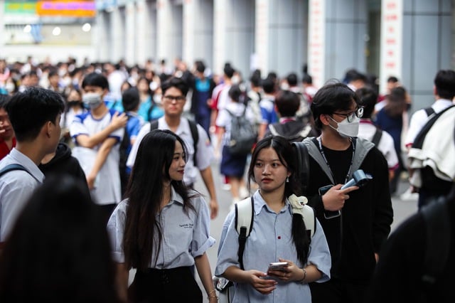 Đánh giá năng lực: Thí sinh đạt gần 1.000 điểm đợt 1 vẫn thi lại, vì sao? - Ảnh 4.