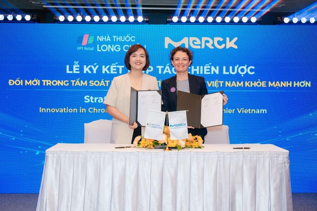 Merck cùng Long Châu chung tay tầm soát 3 bệnh mãn tính vì sức khỏe cộng đồng - Ảnh 1.