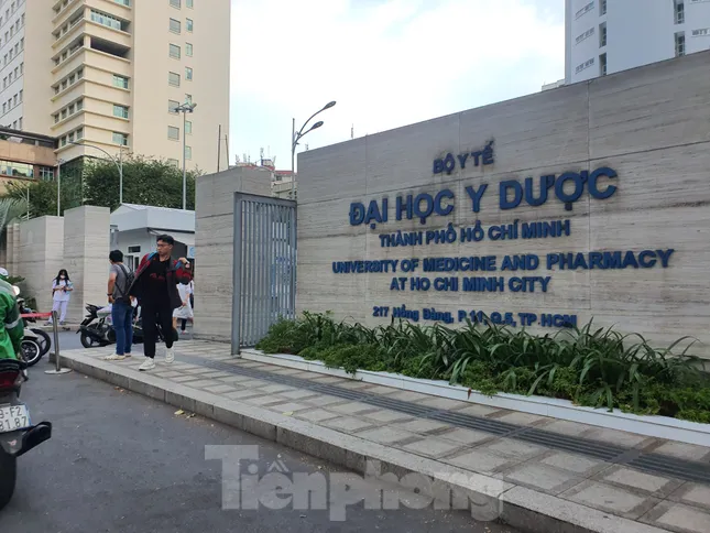 L'Université de médecine et de pharmacie de Hô-Chi-Minh-Ville compte trois « sous-écoles » affiliées (photo 1)