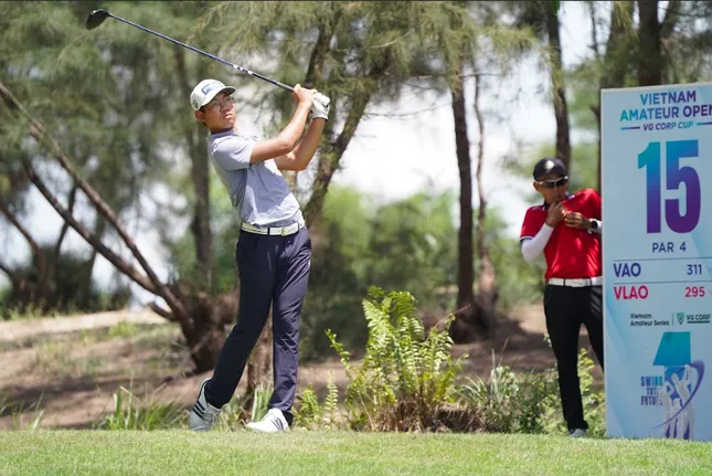 La course aux billets d'or des SEA Games débute sur la « terre sainte » du golf de Doi Cu photo 1