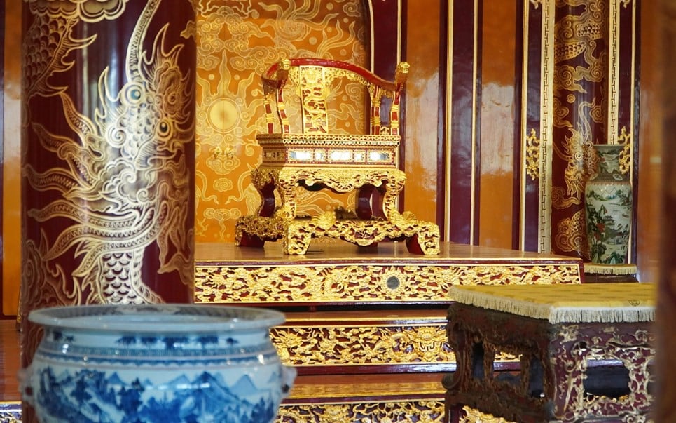 Huế: Xây dựng kế hoạch phục chế Ngai vua triều Nguyễn trước ngày 20/6