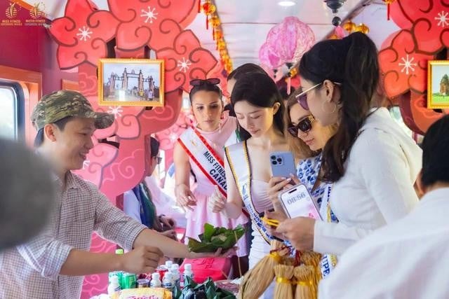 Ngoài ra, các thí sinh còn được thưởng thức những đặc sản của vùng đất Bình Định. Ảnh: Kevin Trung/Kevin Studio
