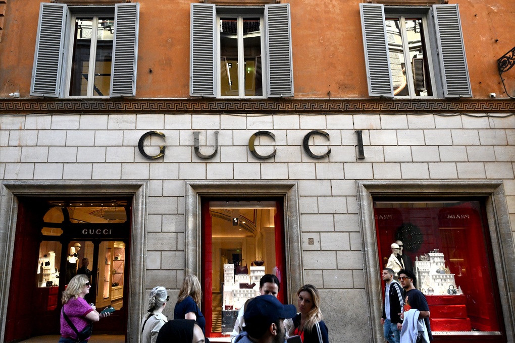 Gucci déclare ne pas abandonner le « Made in Italy » face à la tempête tarifaire américaine - 1