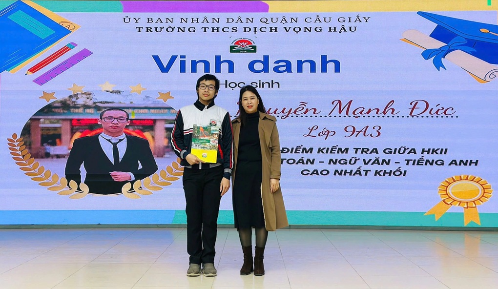 Nam sinh đưa em gái đến trường thi gây bão mạng: Nhà có mỗi chiếc xe đạp - 2