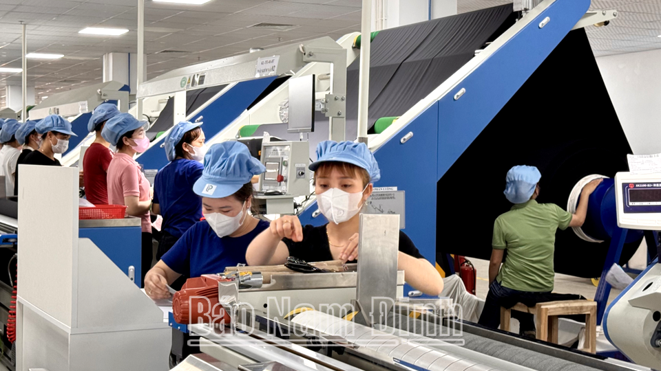 Production of high quality textile products at Top Textiles Co., Ltd., a member of Toray Group (Japan).