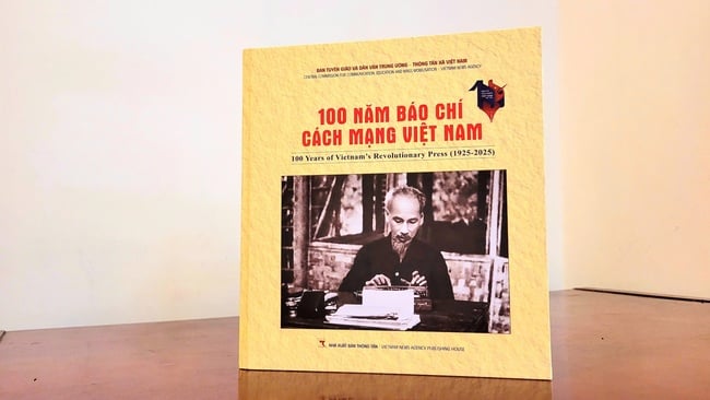 Ghi lại hành trình phát triển vẻ vang của báo chí cách mạng trong suốt 1 thế kỷ đồng hành cùng dân tộc - Ảnh 3.