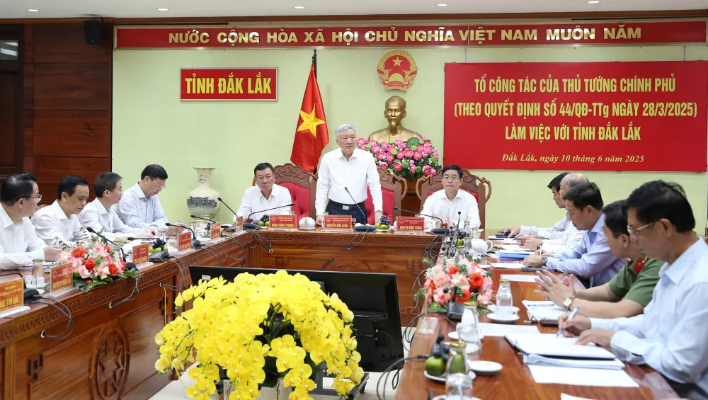 PTT1.jpg