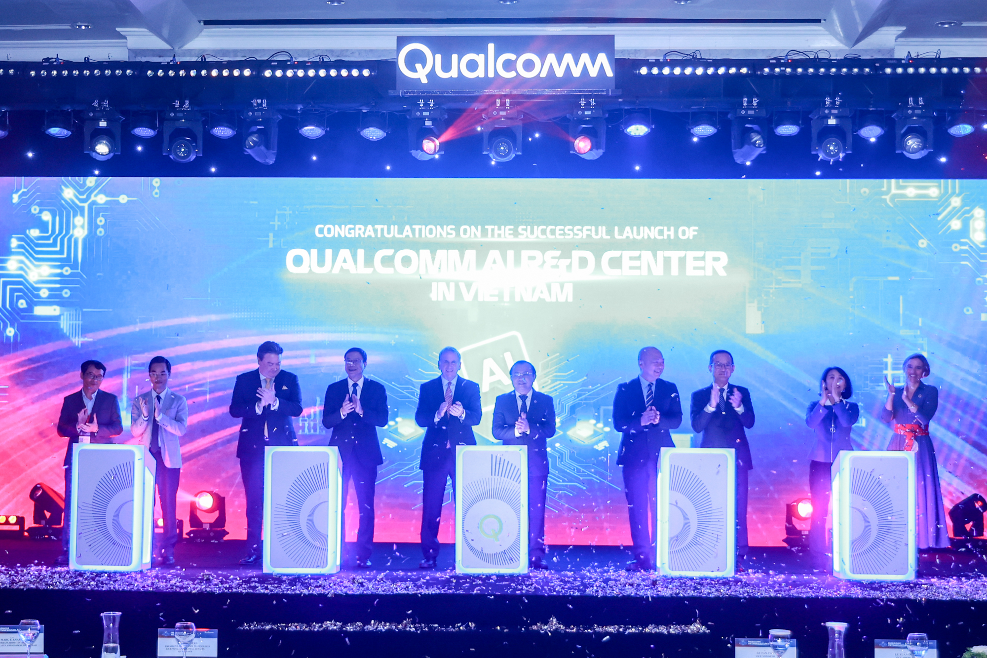 Qualcomm, tập đoàn công nghệ hàng đầu của Mỹ, lập trung tâm về AI tại Việt Nam