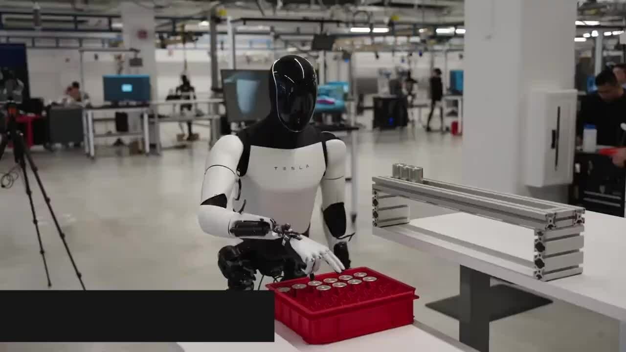 Robot make in Vietnam: Cú chào sân toàn cầu, giấc mơ định hình tương lai - 1