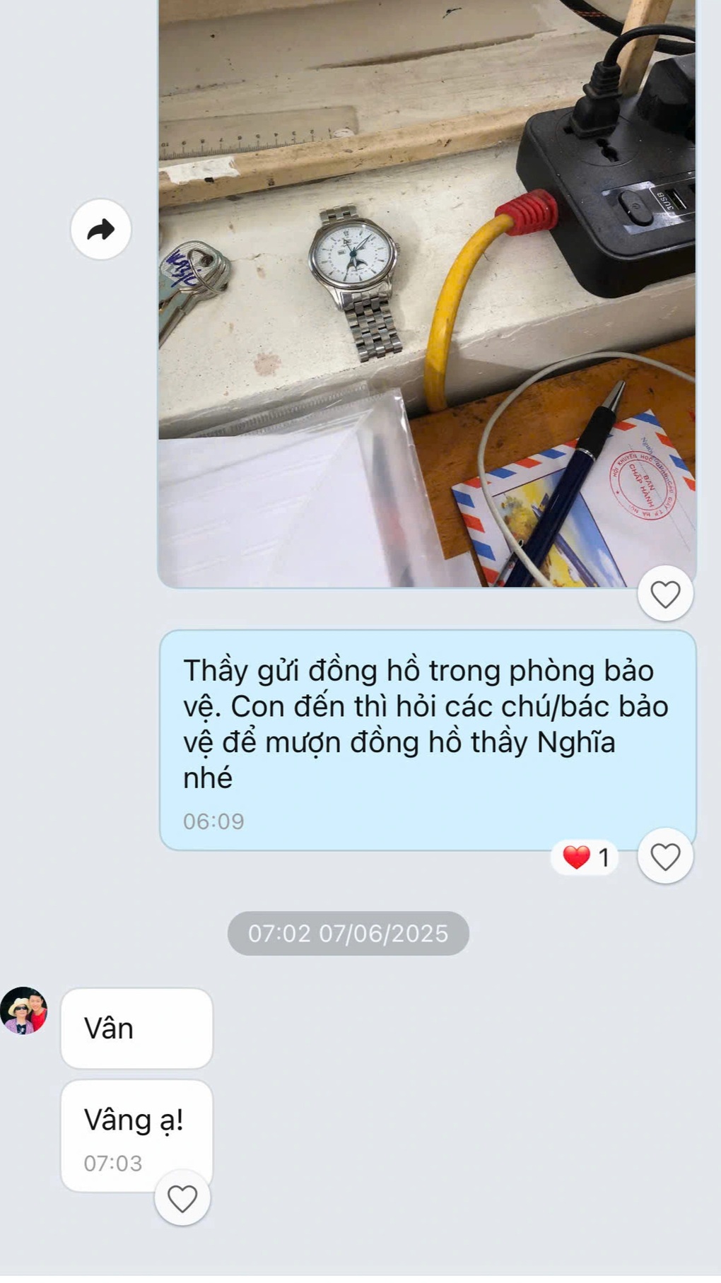 Nam sinh đưa em gái đến trường thi gây bão mạng: Nhà có mỗi chiếc xe đạp - 1
