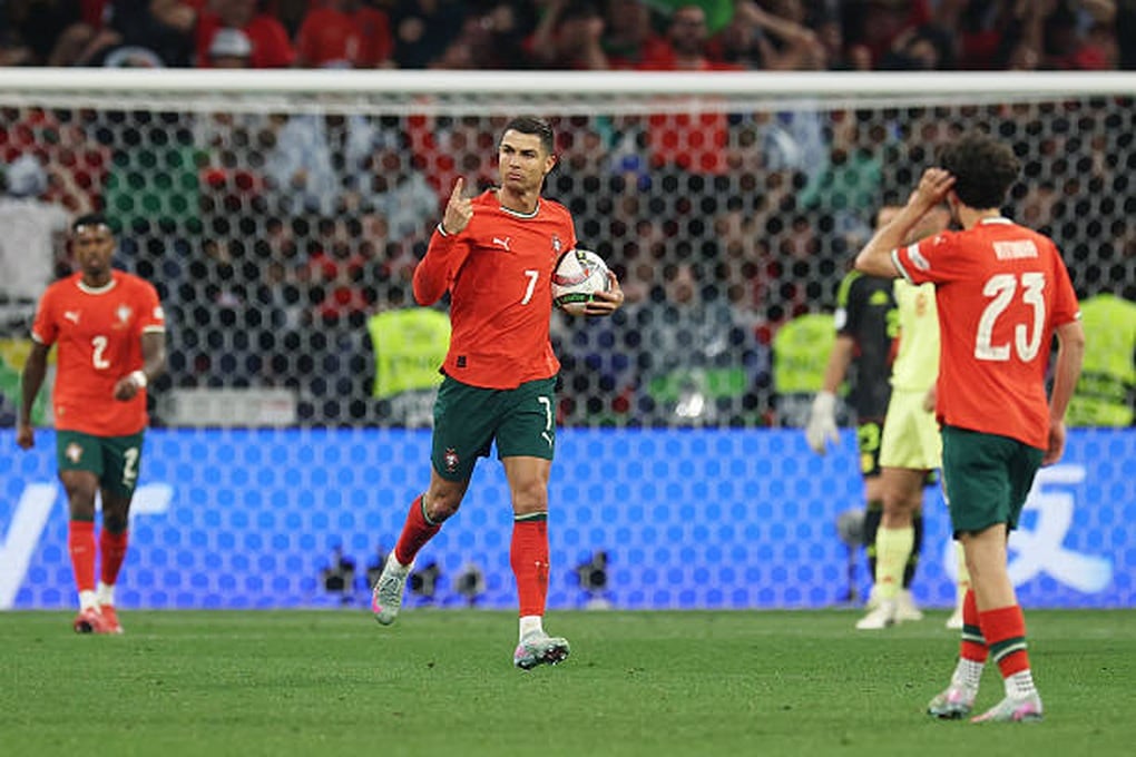 Cristiano Ronaldo muốn cùng Bồ Đào Nha vô địch World Cup 2026 - 1