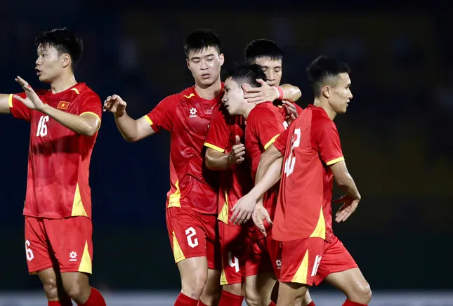Trực tiếp Malaysia vs Việt Nam 0-0 (H1): Quang Hải dự bị ảnh 3