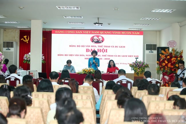 Đại hội Đảng bộ Viện Văn hóa, nghệ thuật, thể thao và du lịch Việt Nam nhiệm kỳ 2025 - 2030 - Ảnh 2.