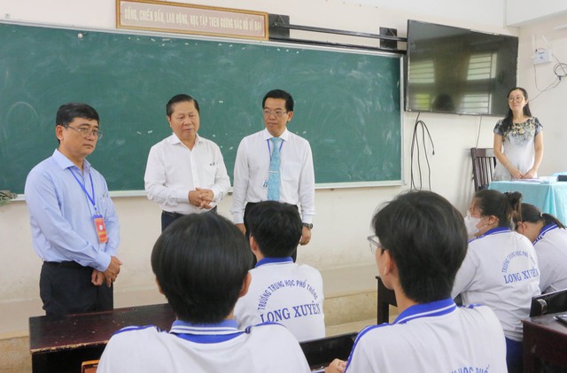 Xây dựng phương án dự phòng cho kỳ thi tốt nghiệp THPT năm 2025 tại An Giang - Ảnh 3.