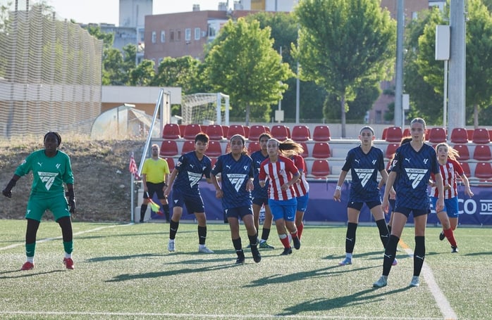 Nữcầu thủ nhí của trẻ TP HCM và chuyến "du học" bóng đá Tây Ban Nha của La Liga - Ảnh 2.