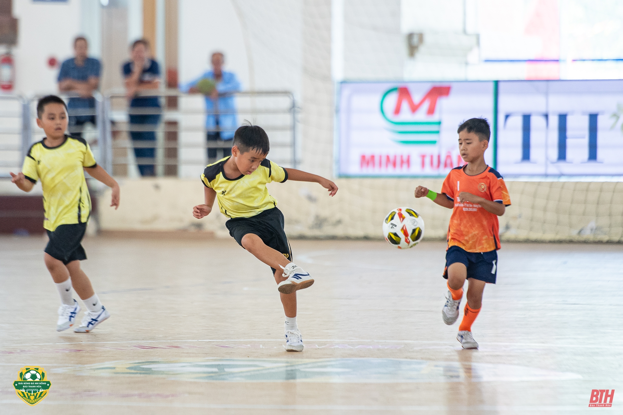U8 Như Thanh giành suất cuối cùng vào bán kết U8 Giải bóng đá Nhi đồng Báo Thanh Hoá